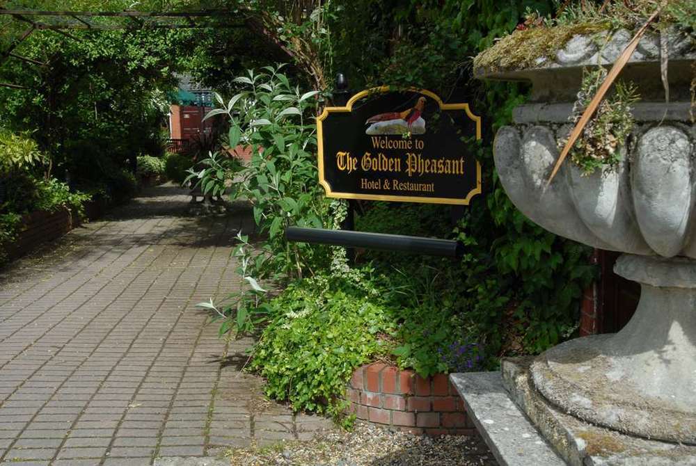 Golden Pheasant Country Hotel Llangollen Exterior foto